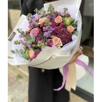 Salmon Lilac Spring Bouquet