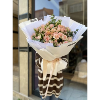 Salmon Arbour Rose Bouquet