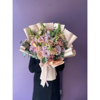 Pembe Krem Mevsim Çiçeği