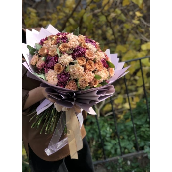 Cappuccino Mixed Bouquet with Roses