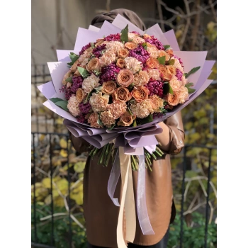 Cappuccino Mixed Bouquet with Roses