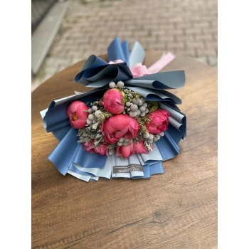 Coral Peony Bouquet