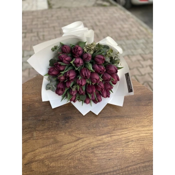 Murdum Tulip Bouquet