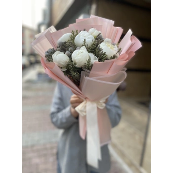 Peony Bouquet White