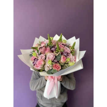 Pink Rose Spring Bouquet