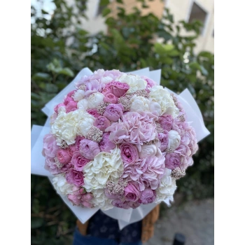 {xxx_cvt_txt} with Peonies