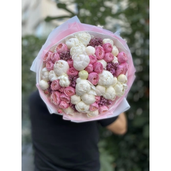 Beyaz Şakayıklı Özel Çardak Güllü Buket