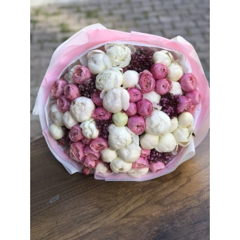 Beyaz Şakayıklı Özel Çardak Güllü Buket