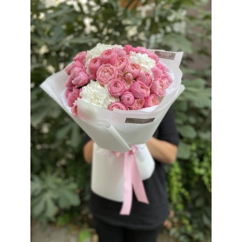 Special Rose Hydrangea Bouquet
