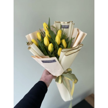 Yellow Tulip Bouquet