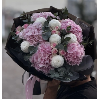 Hydrangea Anastasia Gazebo Rose Bouquet
