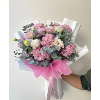 Pink Ruffled Lisianthus Bouquet