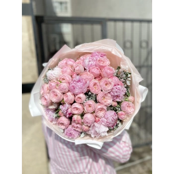 Pembe Şakayık Çardak Özel Gül