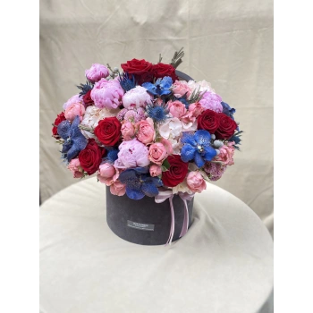 Peony Red Rose Mixed Arrangement in a Box