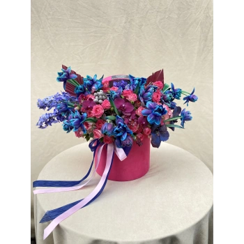 Boxed Galaxy Tulip Fuchsia Arrangement