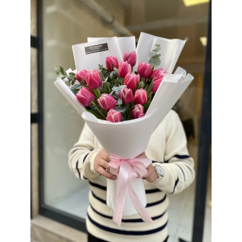 Pink Tulip 15 LI