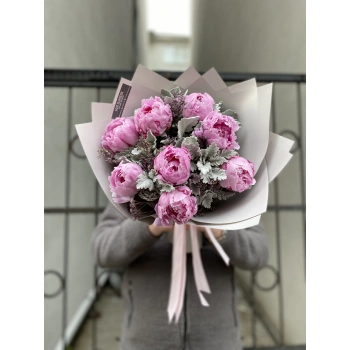 Pink Peony 8-Unit Bouquet