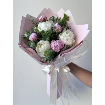 Peony Pink White Medium Bouquet