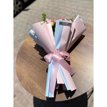 Salmon-Pink Mixed Bouquet