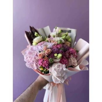 Bouquet of Mixed Pink Colors with Peonies and Hydrangeas