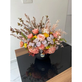 Casual Garden Arrangement