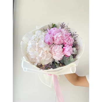 White Hydrangea Pink Peony