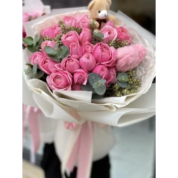 Peony Rose Silvia