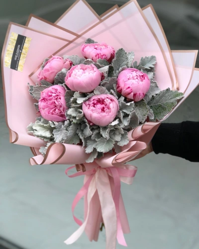 Pembe Şakayık Buketi