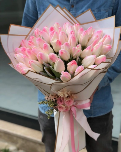 Beyaz Vip Lale Buketi