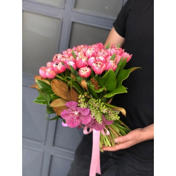 Pink Double Tulip Bouquet
