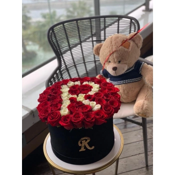 Surprise Love Box Rose