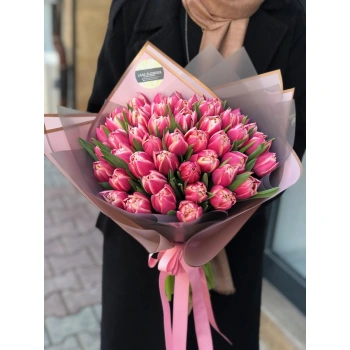 Pink Tulip Design Bouquet