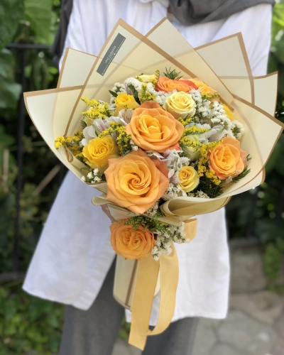 Sarı Turuncu Bahar Buketi