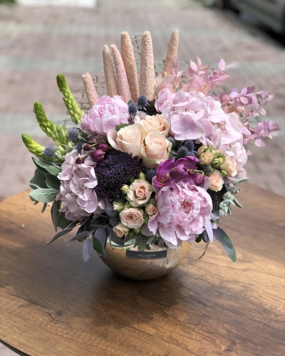 Fanusta Pembe Fuşya Aranjman