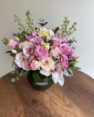 Beyaz Lila Mevsim Aranjmanı