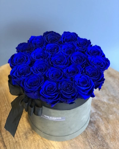 Mavi Şoklu Gül Aranjman