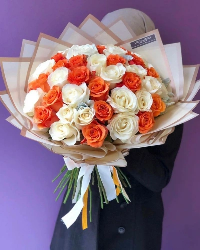 Turuncu Krem Özel Kenya Gül Buketi