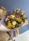 Sarı Lila Bahar Buketi