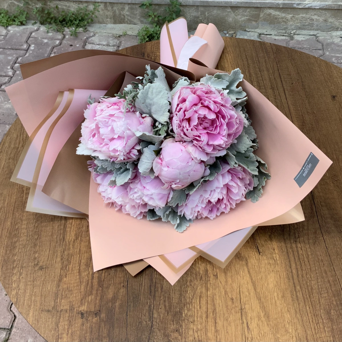 Pembe Şakayık