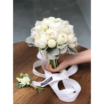Pearl Bridal Bouquet