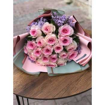 Pembe Fuşya Gül