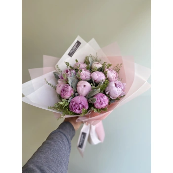 Pembe Şakayık Buketi