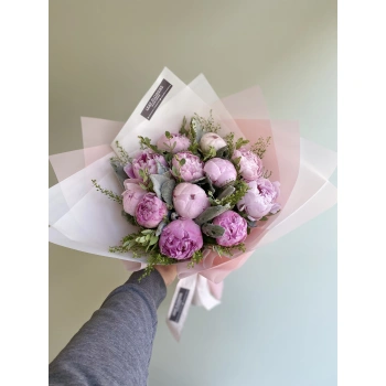 Pembe Şakayık Buketi