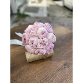 Pembe Şakayık Gelin Buketi