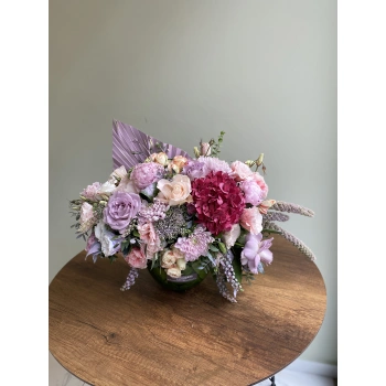 Lila Fuchsia Arrangement