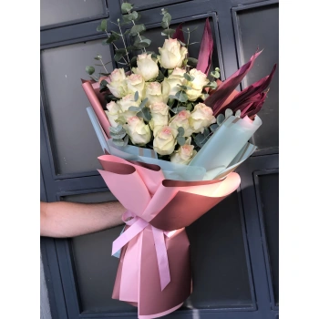 Pink White Rose Bouquet