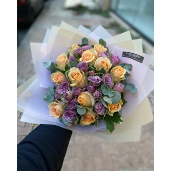 Yellow Lilac Kenya Rose Bouquet