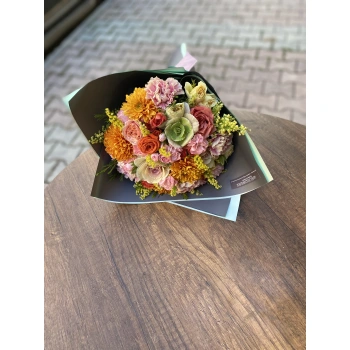 Colorful Seasonal Bouquet