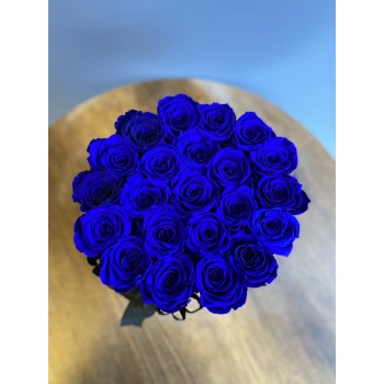 Blue Shocked Rose Arrangement