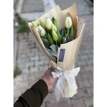 White Tulip Bouquet